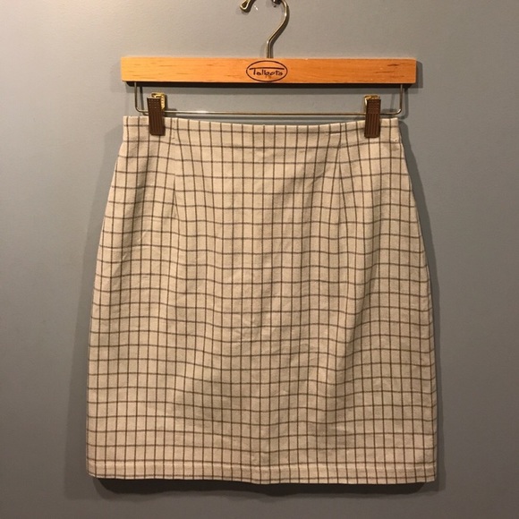 Marks & Spencer Dresses & Skirts - ❤️ Nice Skirt ❤️ 10/$25